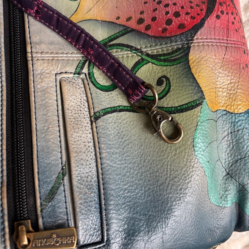 Anuschka Hand Painted Leather Floral Crossbody Organizer Antique Brass Hardware - Picture 6 of 10